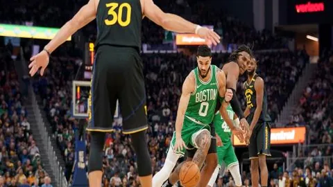 《纽卡风云突变：沙特收购阴影下，球队士气低迷，球员信心受挫》